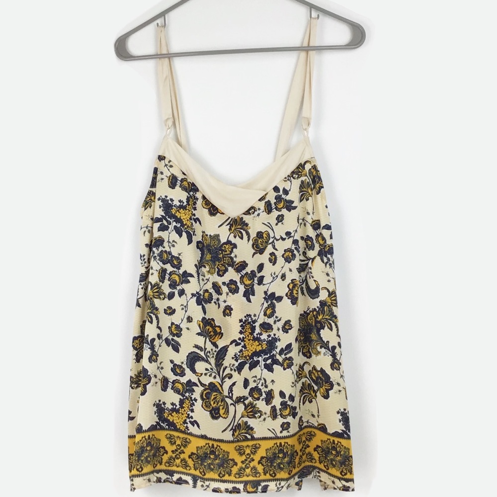 Free People Cami Small size - Picture 2 of 8